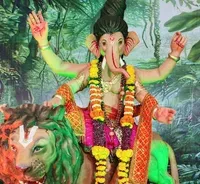 Cross road cha raja