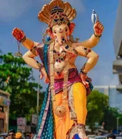 Malwanicha Maharaja ( Siddhart Mitra Mandal )